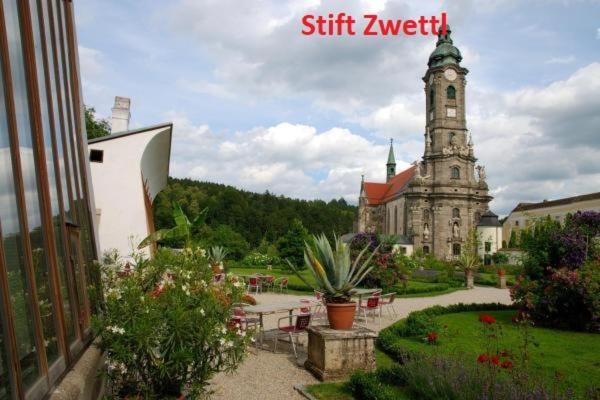 Zwettl Stadt Pub מראה חיצוני תמונה